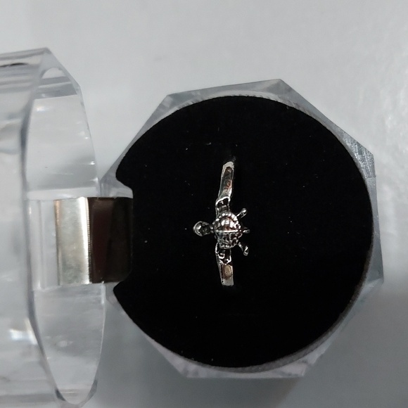 Baby turtle ring size 5 - Picture 1 of 5
